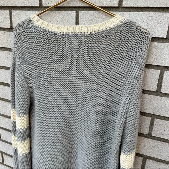 Nation LTD Gray Cream V-Neck Varsity Stripe Knit Sweater Pullover Small Academia - Picture 6 of 6